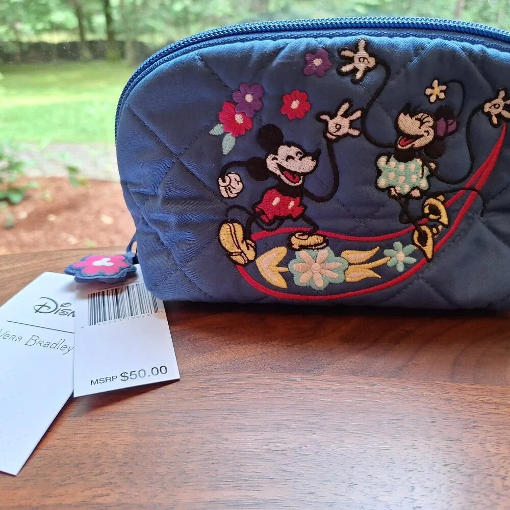 Vera Bradley Clamshell Cosmetic in Sensational Six Paisley Disney - NWT